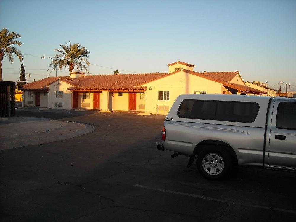 Coronado Inn El Centro Exterior photo