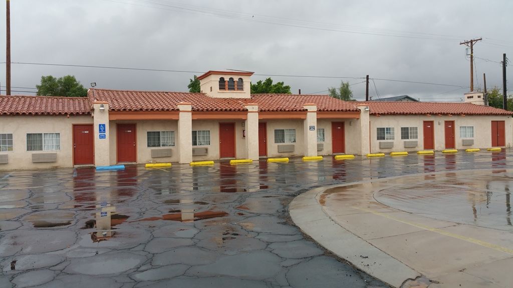 Coronado Inn El Centro Exterior photo