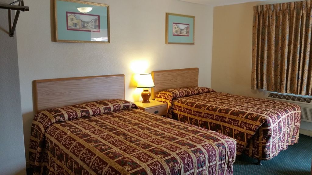 Coronado Inn El Centro Room photo