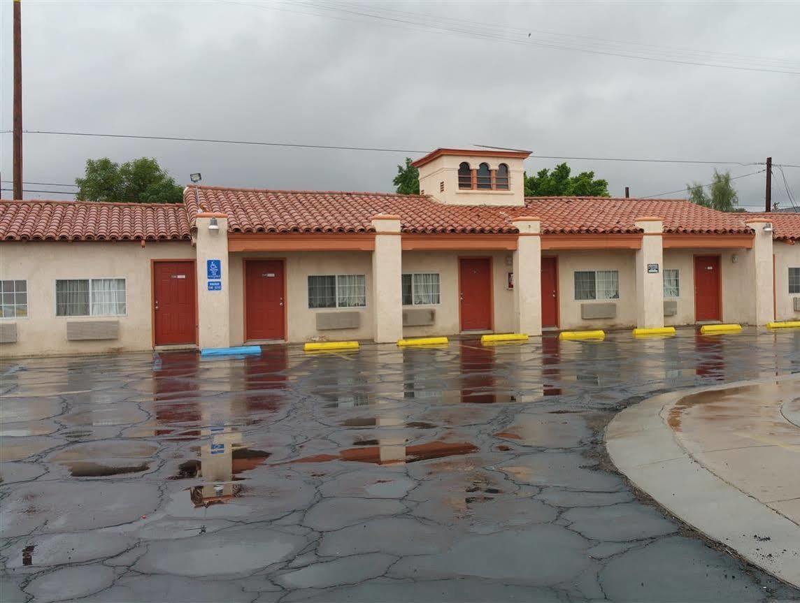 Coronado Inn El Centro Exterior photo